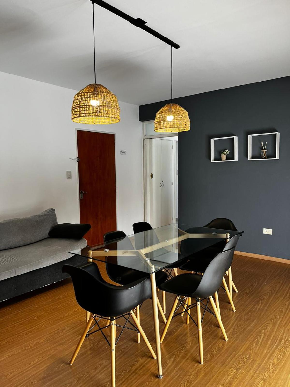 Apartamento El Abrojal 3 - Dpto 1 A 3 Cuadras Patio Olmos *